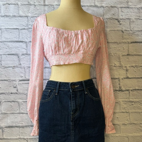 Princess Polly Pink Floral Crop Top - Picture 5 of 16
